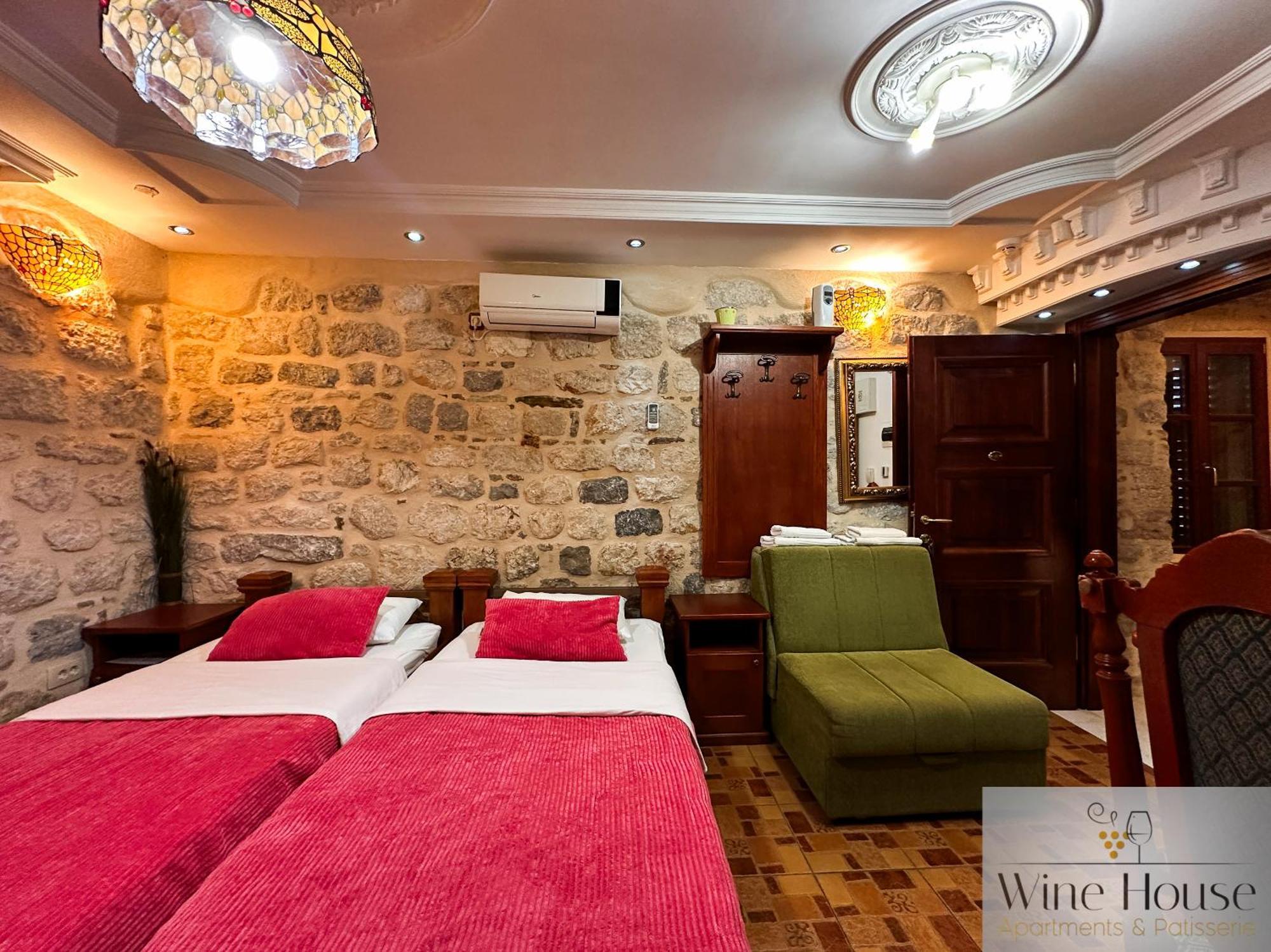 Apartments Wine House Old Town Kotor Exterior photo